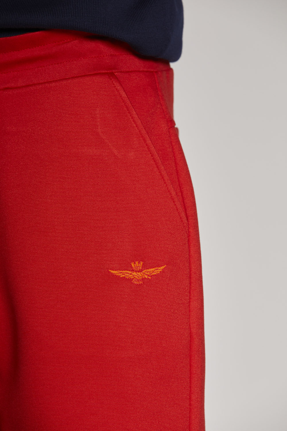 detail Kalhoty pantalone felpa 222PF853F421