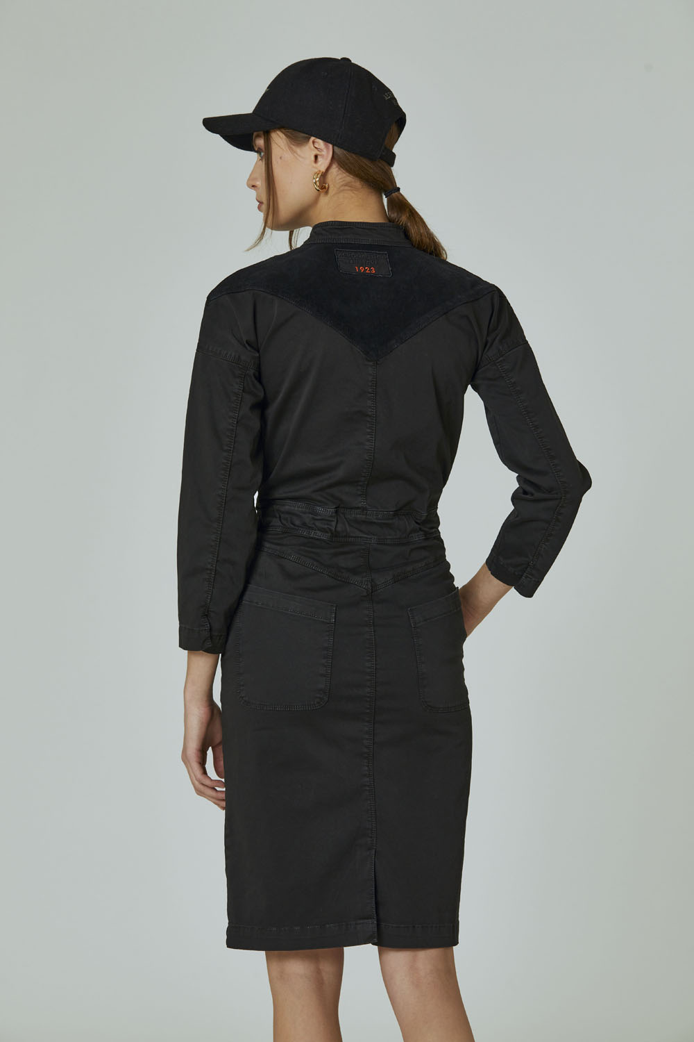 detail Šaty vestito 222VE076DCT3022