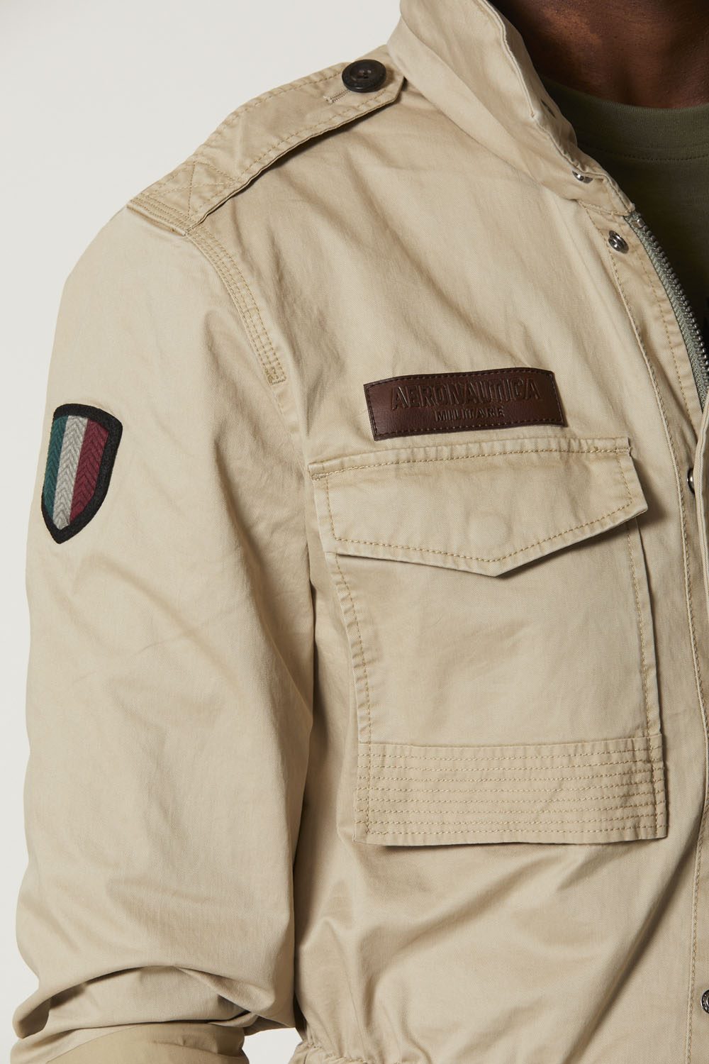 detail Bunda field jacket 231AB2063CT3013