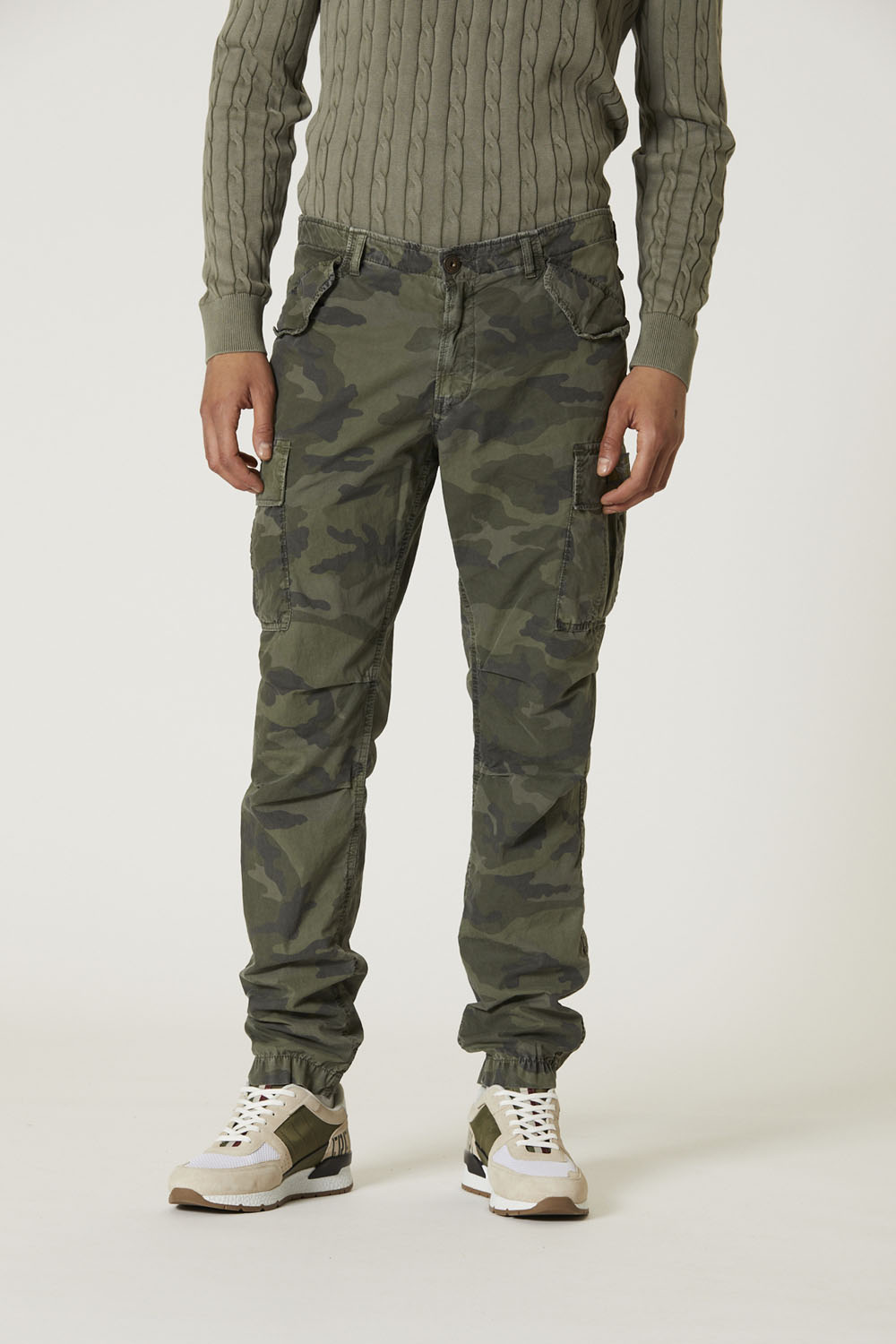 detail Kalhoty pantalone tasconato 231PA1522CT3090