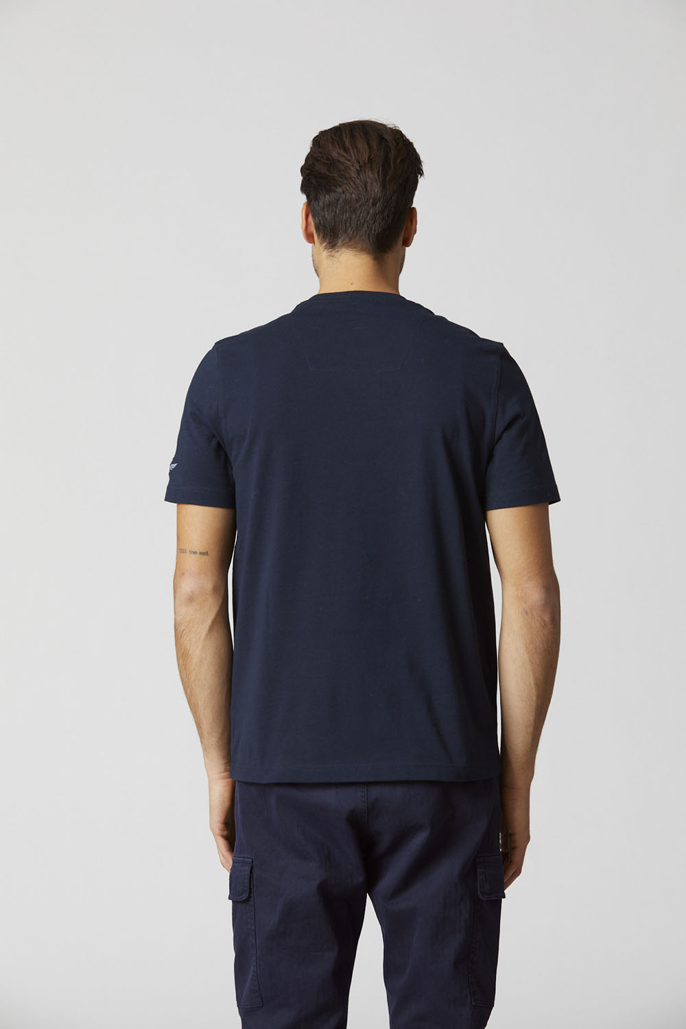 detail Tričko t-shirt m.c. 232TS2152J597