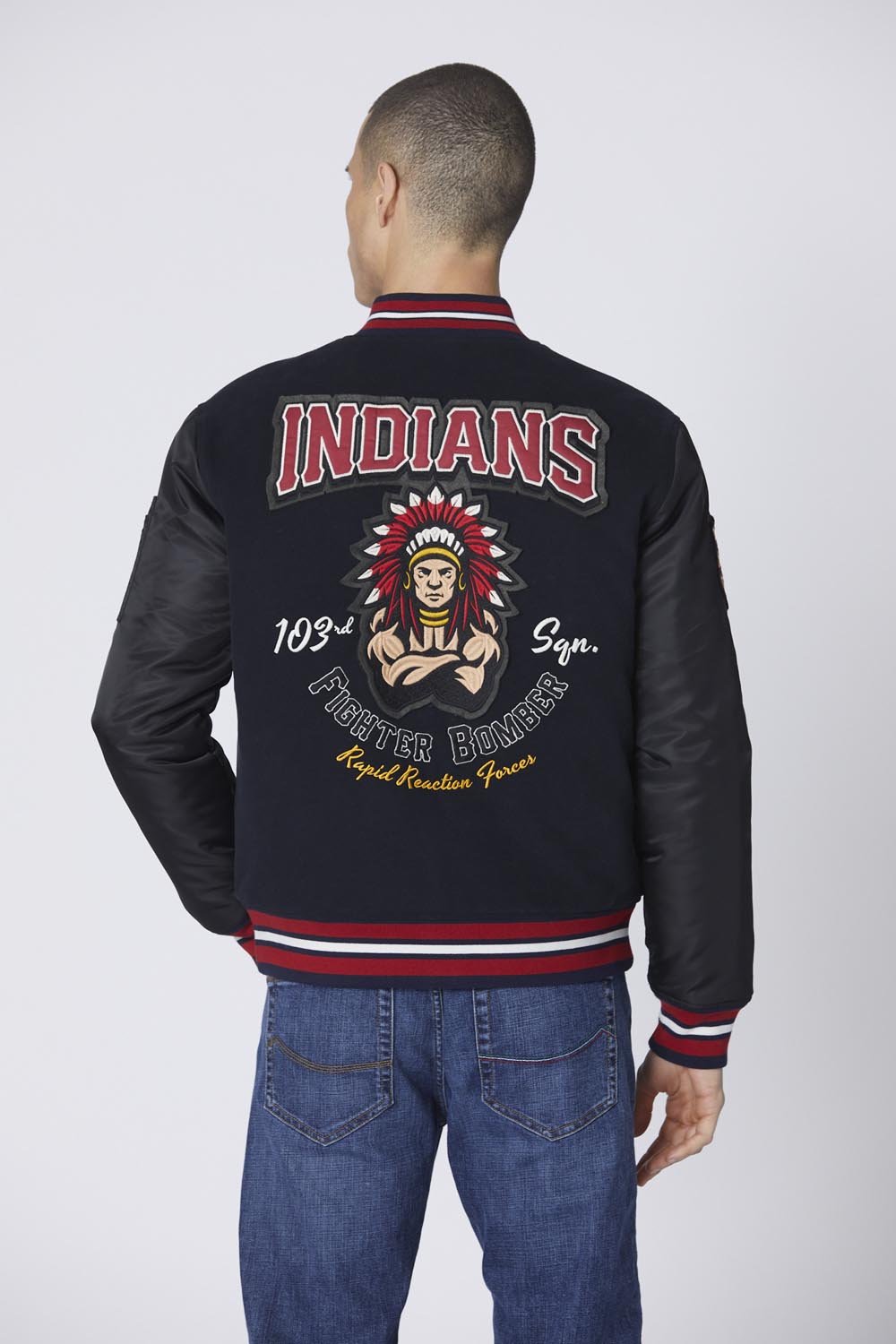 detail Bunda giacca 242AF484CT3413