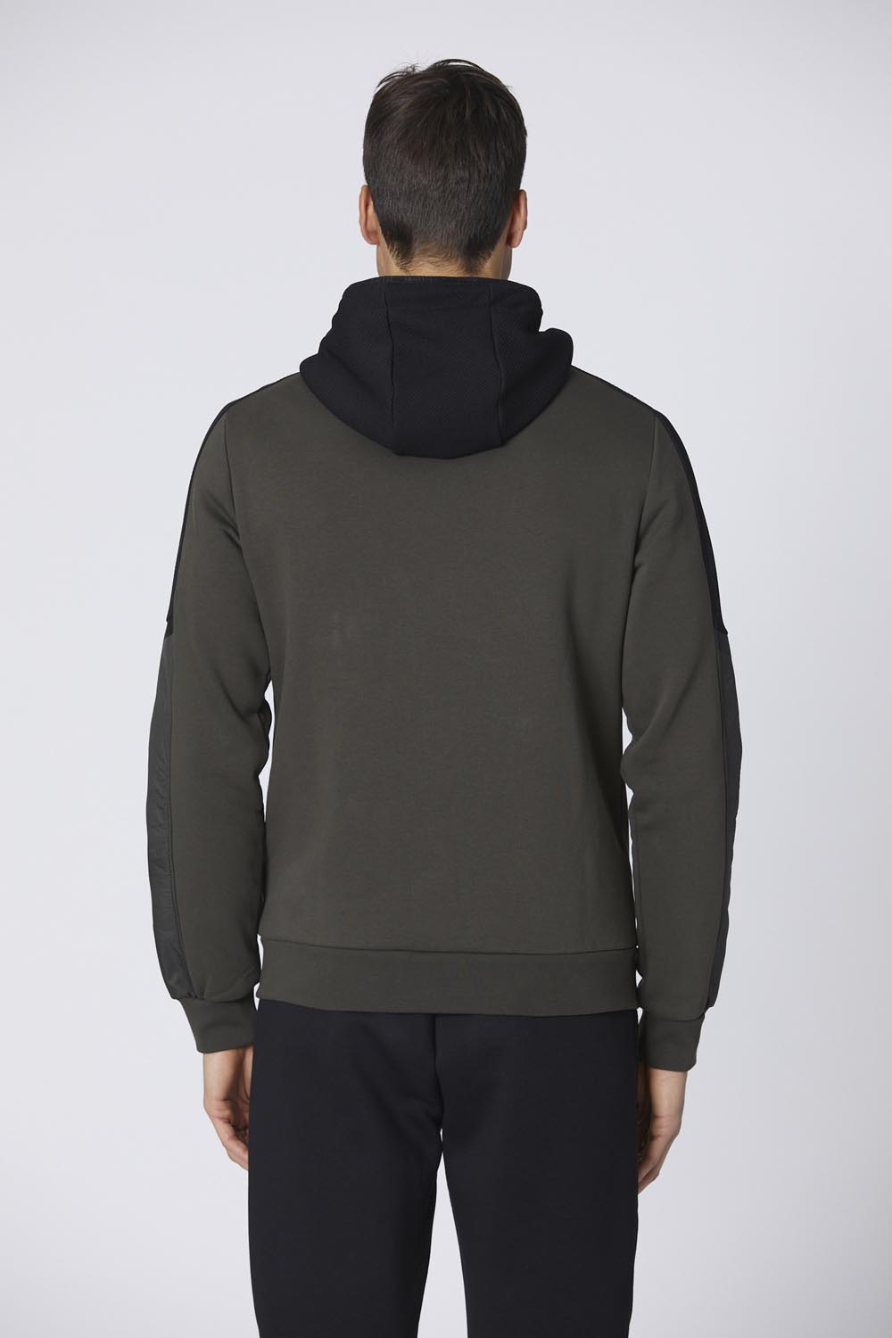 detail Mikina felpa c cappuccio 242AF496F565