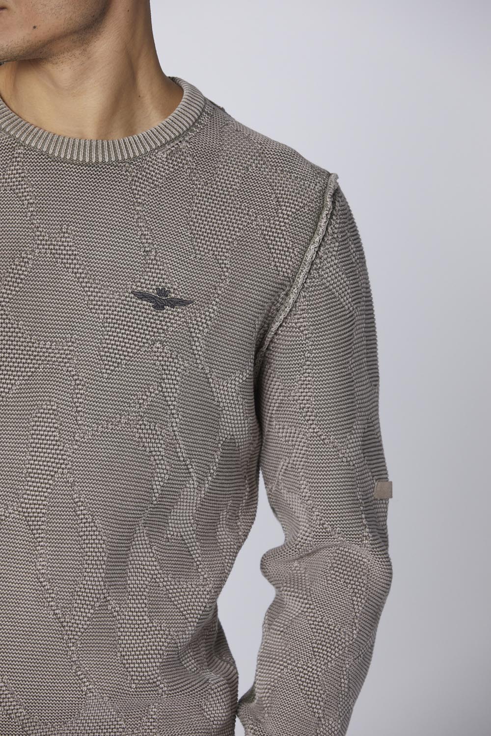detail Svetr maglia girocollo 242MA1525L544