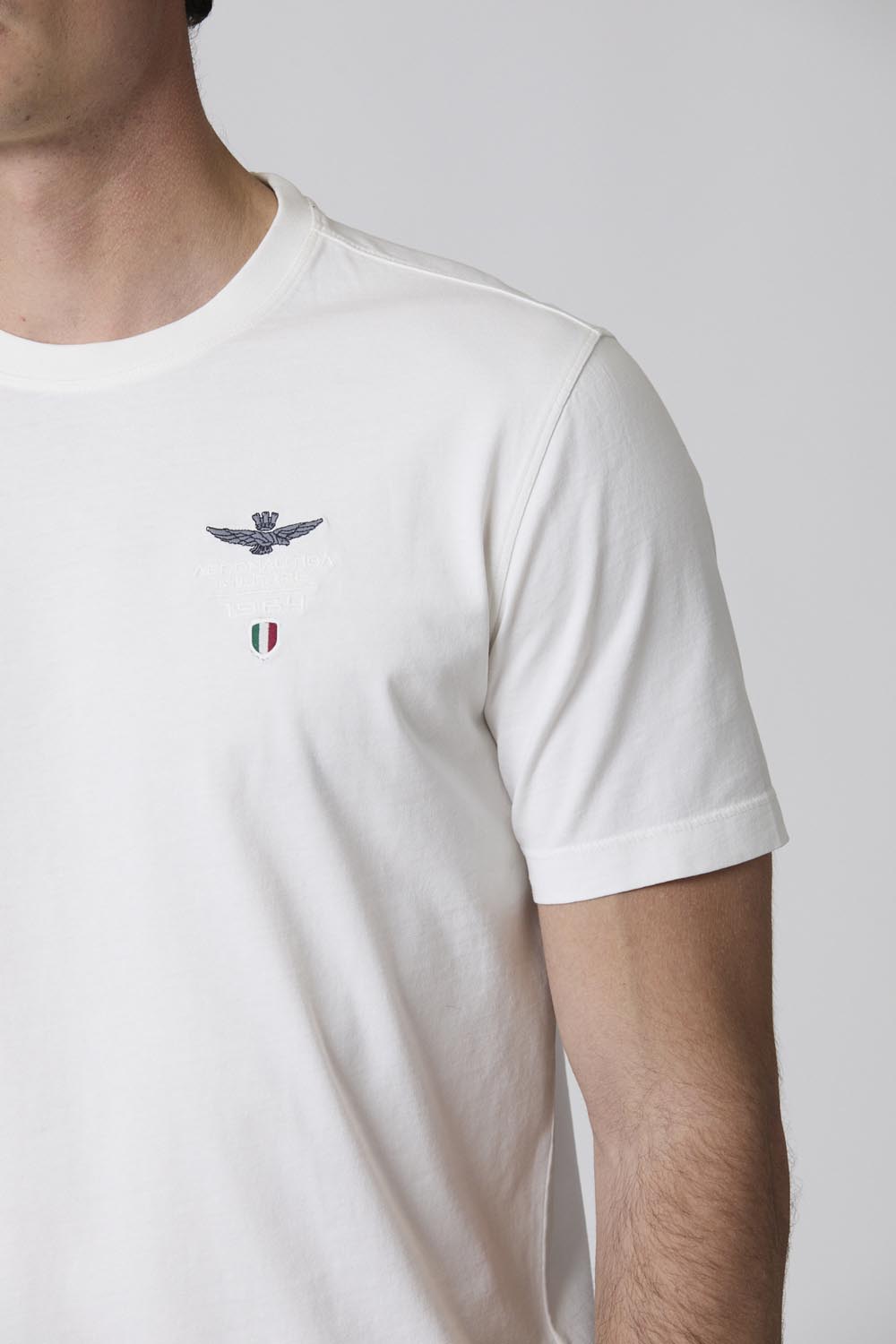 detail Tričko t-shirt m.c. 251TS2377J633