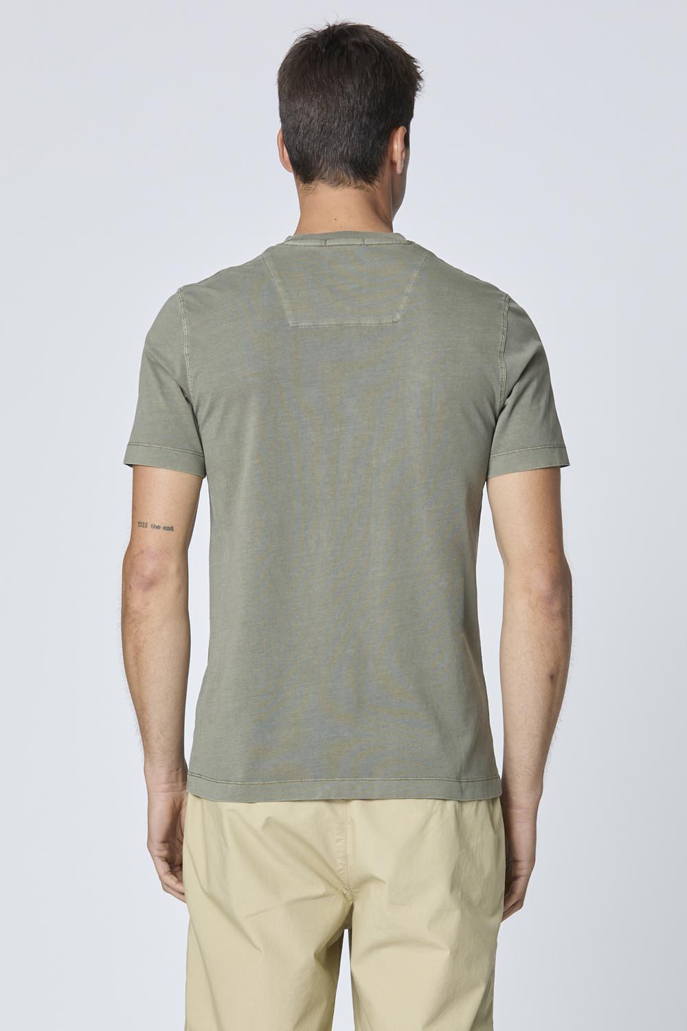 detail Tričko t-shirt m.c. 251TS2407J677