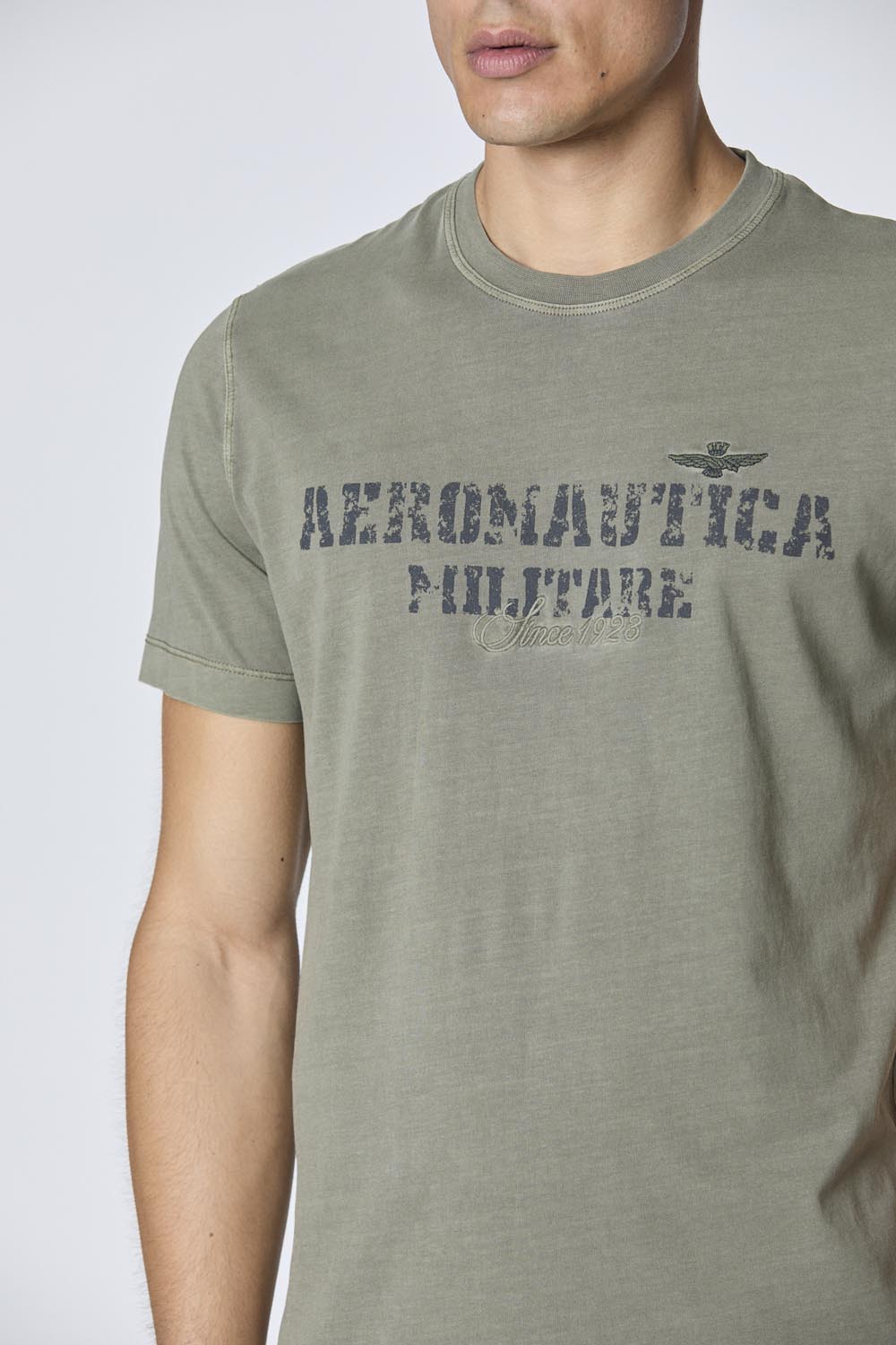 detail Tričko t-shirt m.c. 251TS2407J677