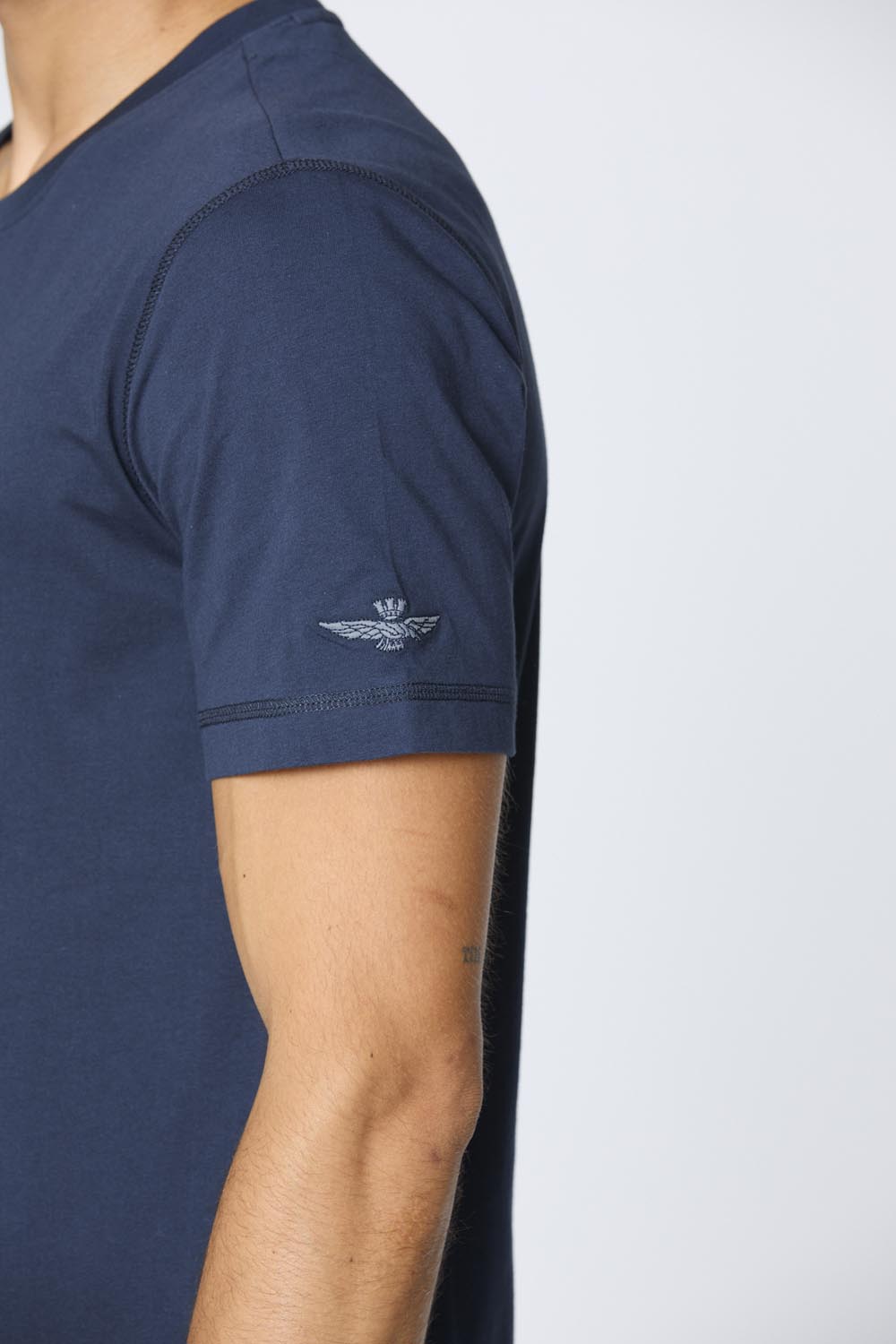 detail Tričko t-shirt m.c. 251TS2411J634