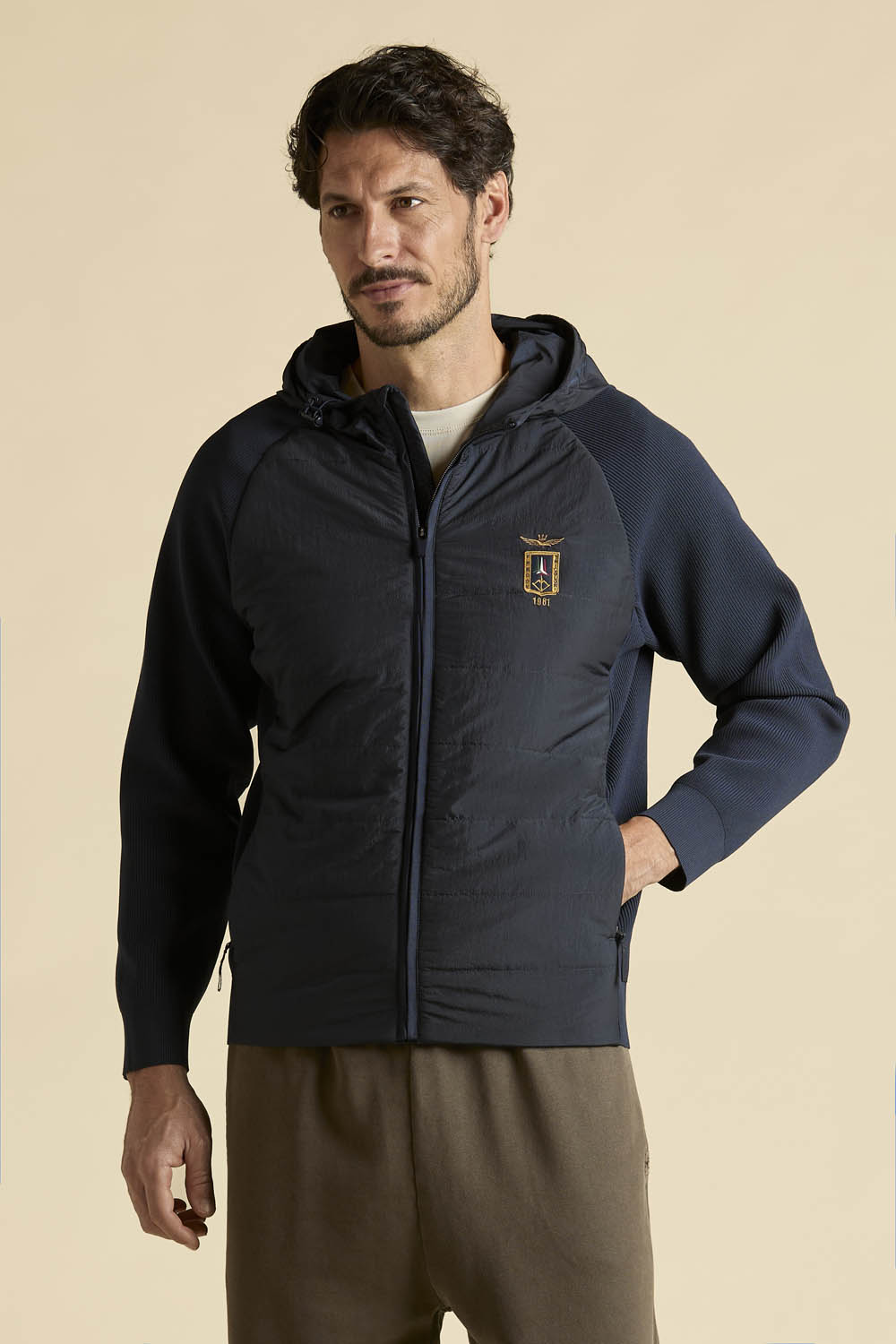 detail Bunda giubbino con cappuccio 261AM1388UCL00004