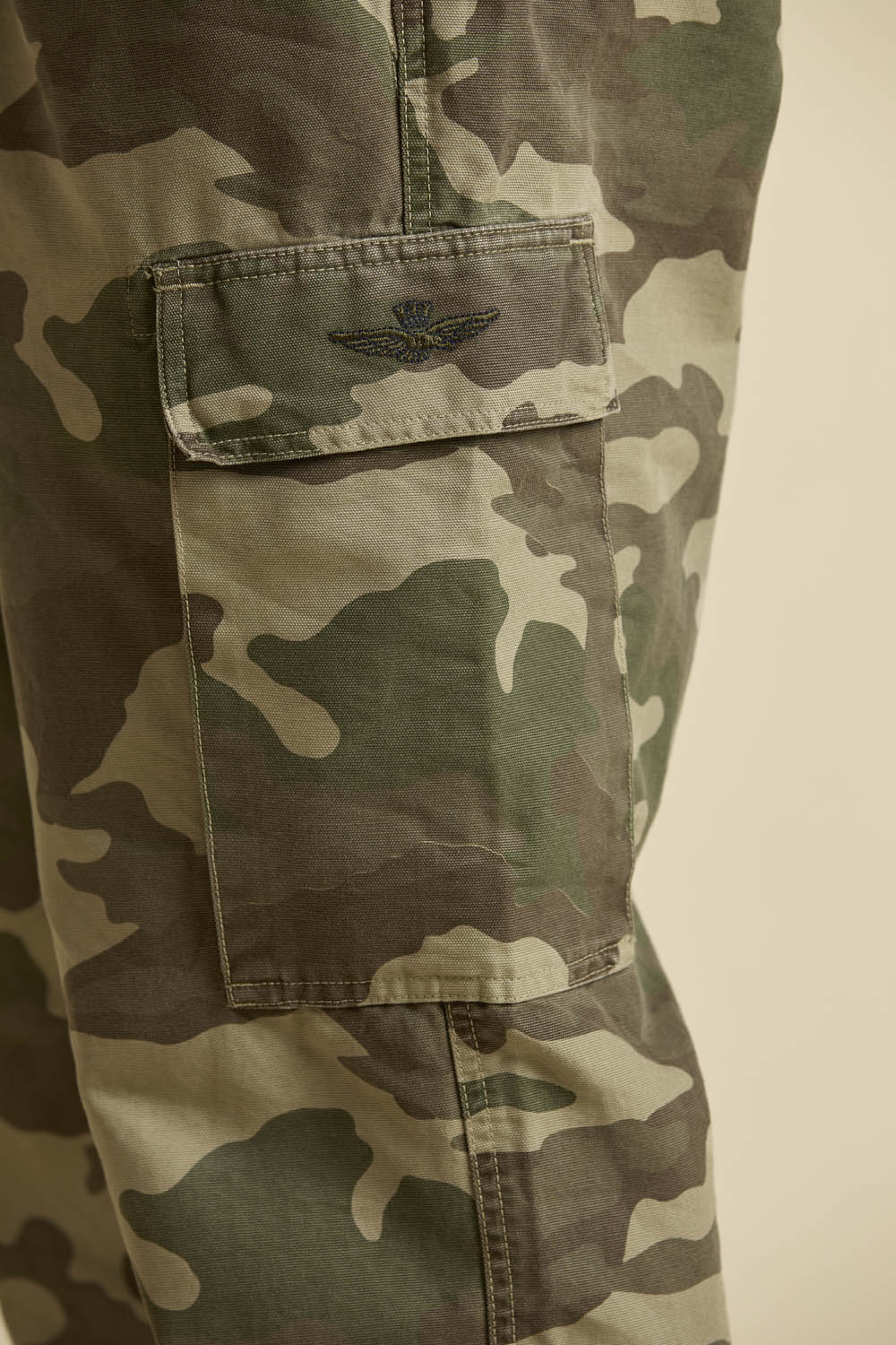 detail Kalhoty pantaloni 261PA1713UCT04296