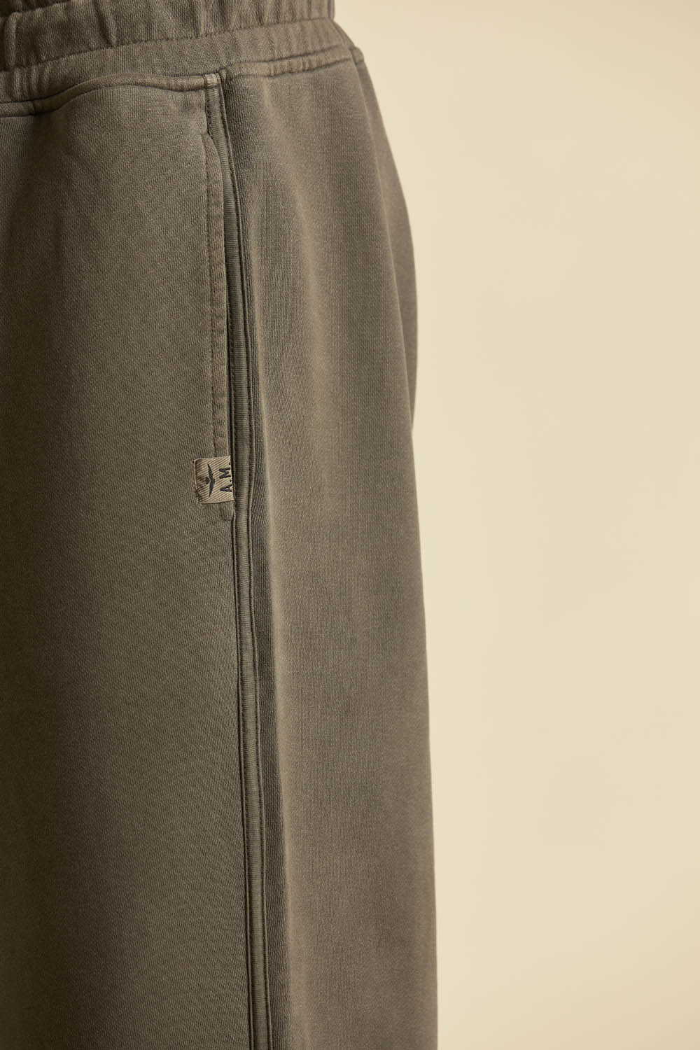 detail Kalhoty pantaloni 261PF1018UF00676