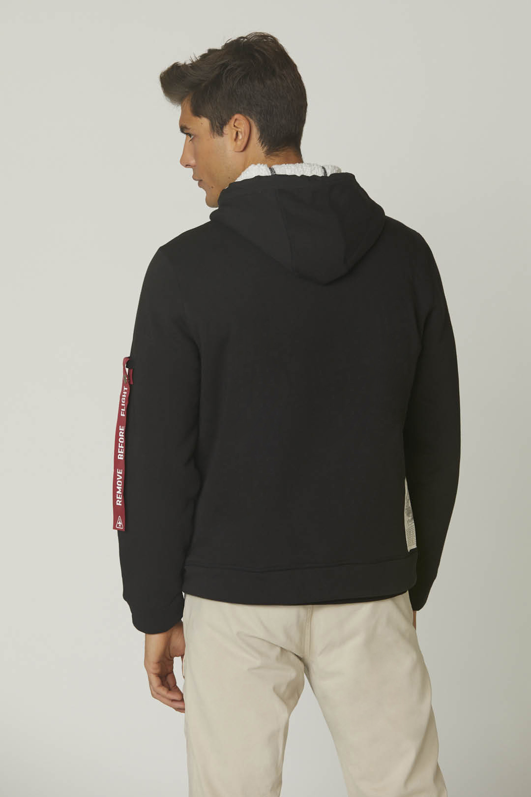 detail Bunda giacca c cappuccio 232AF461F524