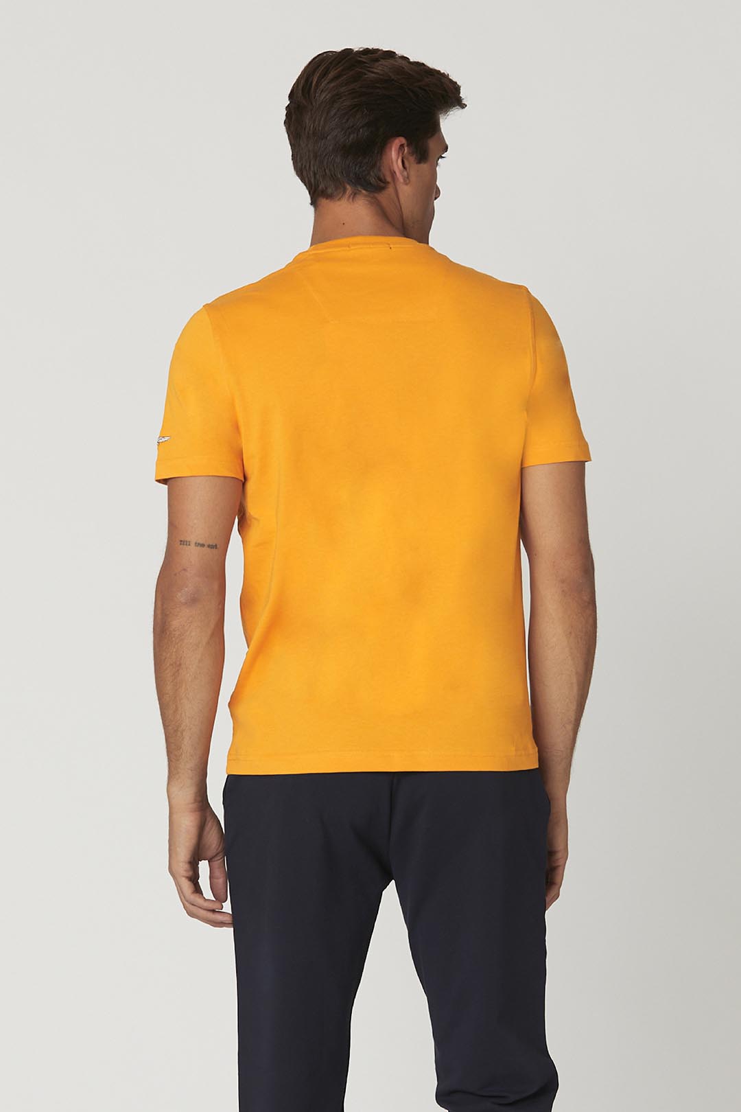 detail Tričko t-shirt m.c. 232TS2152J597