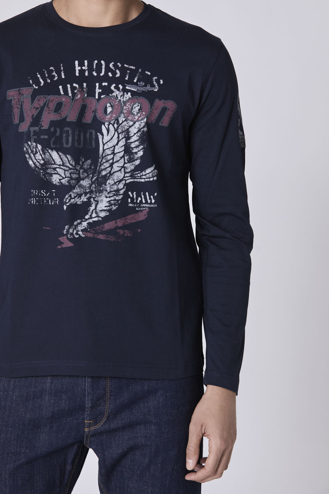 detail Tričko t-shirt m.l. 242TS2324J641