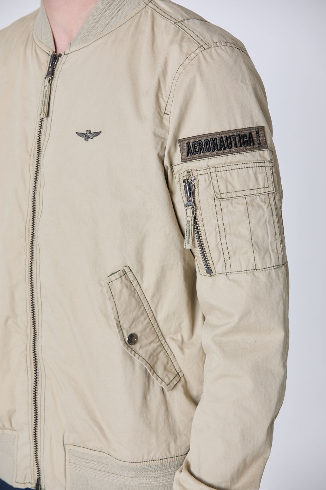 detail Bunda bomber 251AB2216CT3501