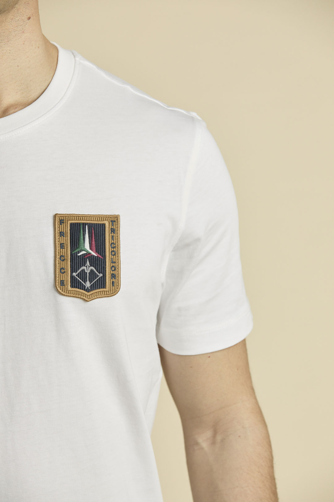 detail Tričko t-shirt manica co 261TS2544UJ00592