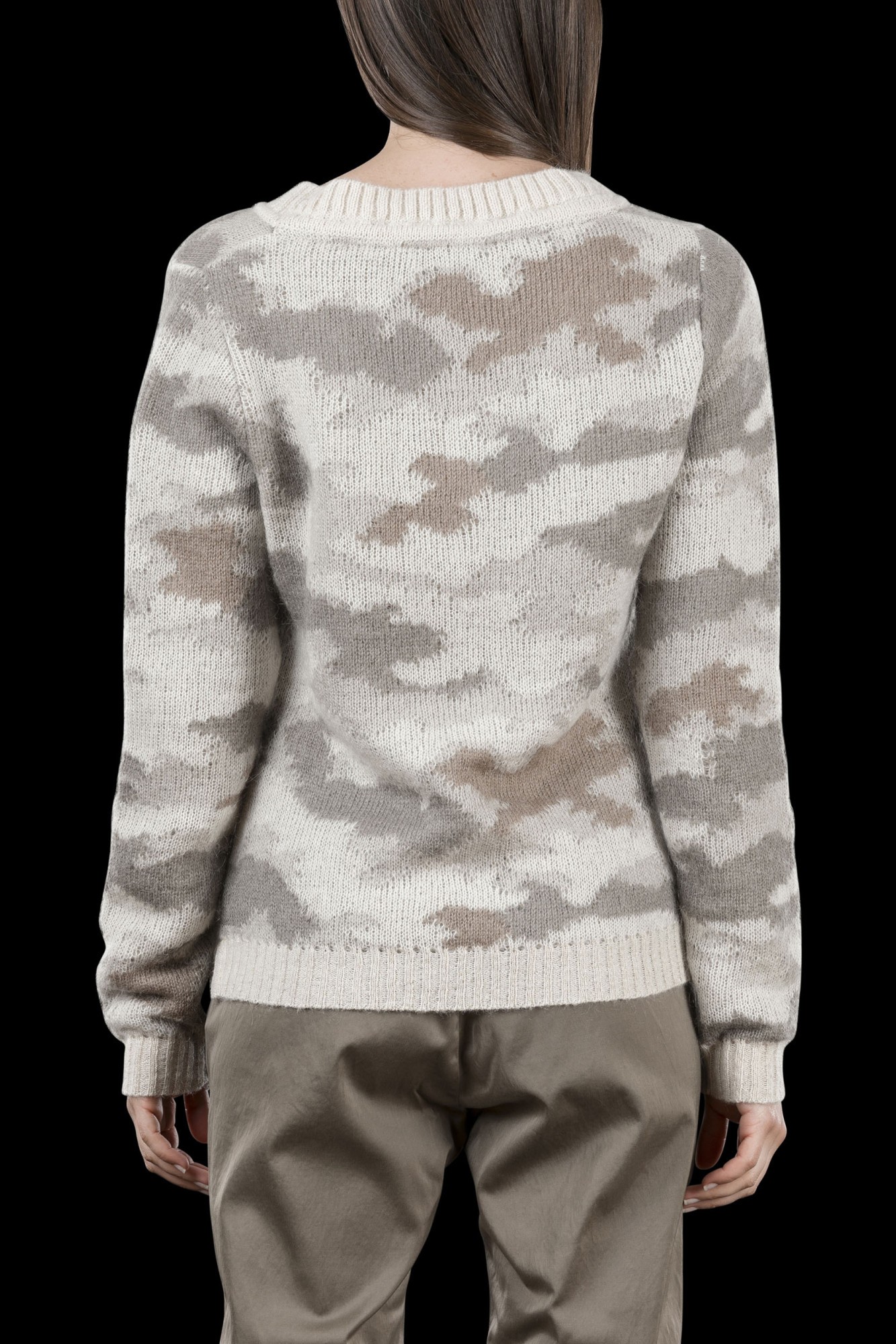 detail Svetr maglia scollo v 172MA1091DL316