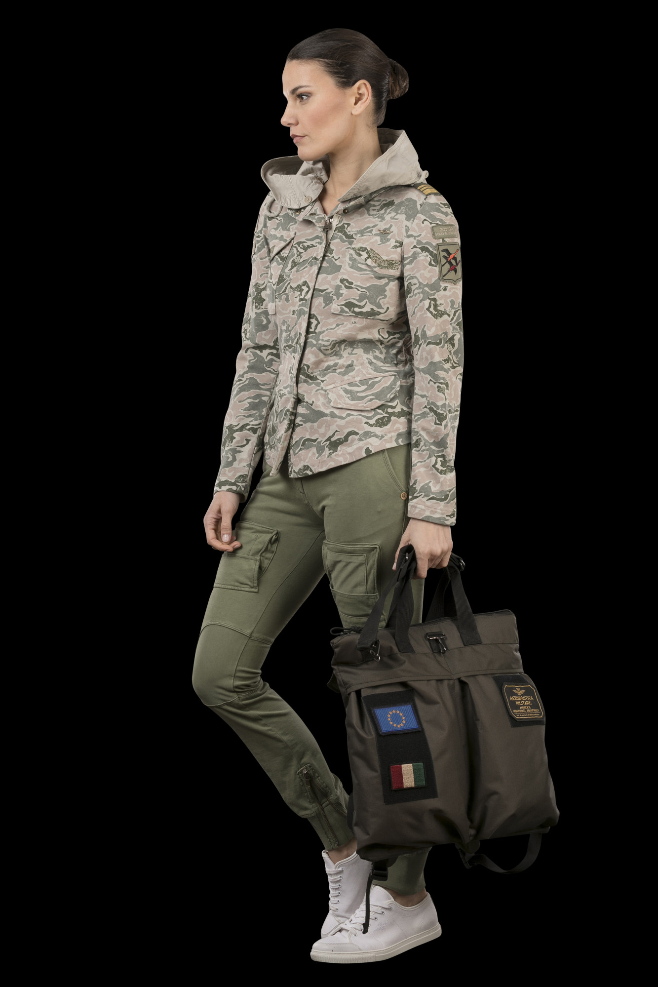 detail Bunda field jacket 181AF235DJ227