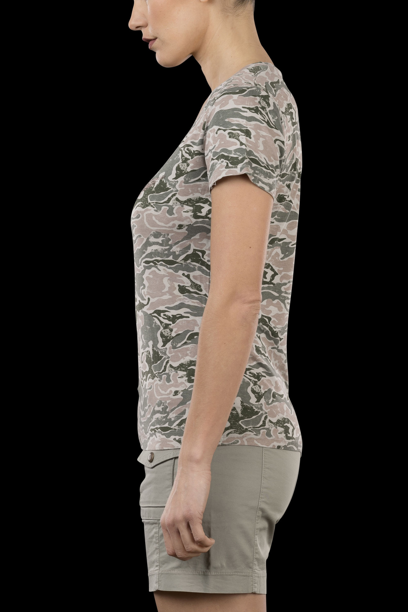 detail Tričko t-shirt m.c. 181TS1490DJ414